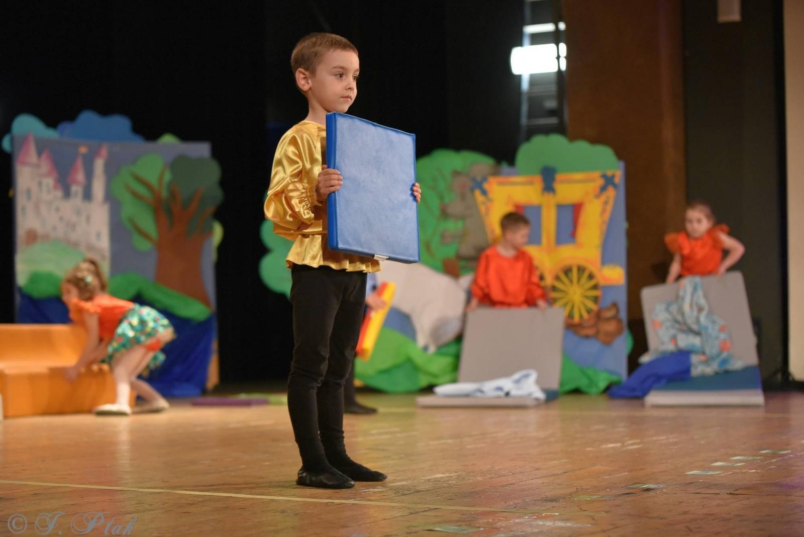 Zdjęcie w galerii na portalu naszraciborz.pl: Gala XIII Mini Festiwalu Przedszkolaków RCK [FOTO i WIDEO] wiadomości z regionu