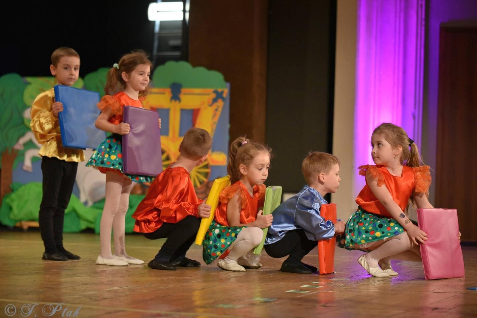Zdjęcie w galerii na portalu naszraciborz.pl: Gala XIII Mini Festiwalu Przedszkolaków RCK [FOTO i WIDEO] wiadomości z regionu