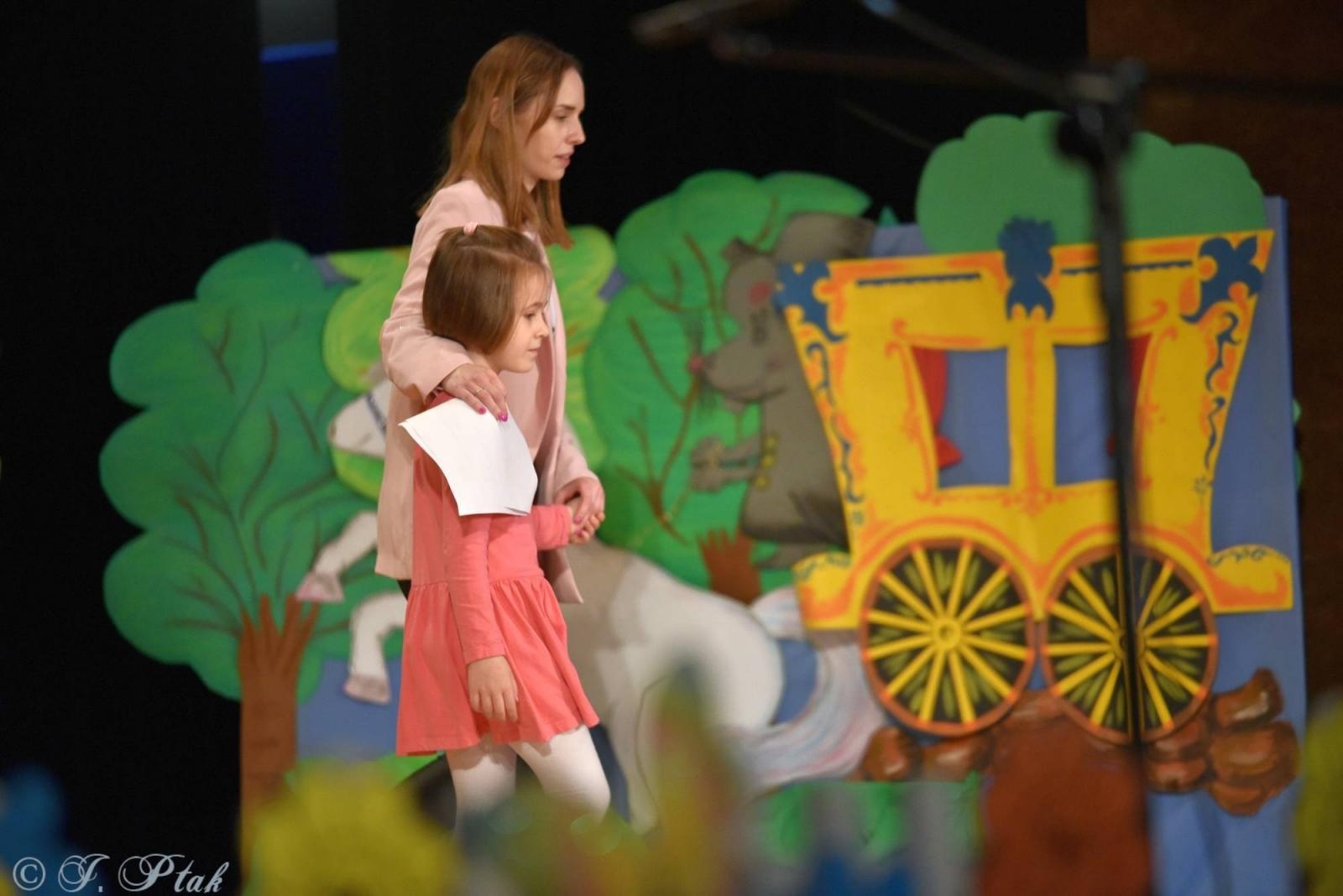 Zdjęcie w galerii na portalu naszraciborz.pl: Gala XIII Mini Festiwalu Przedszkolaków RCK [FOTO i WIDEO] wiadomości z regionu