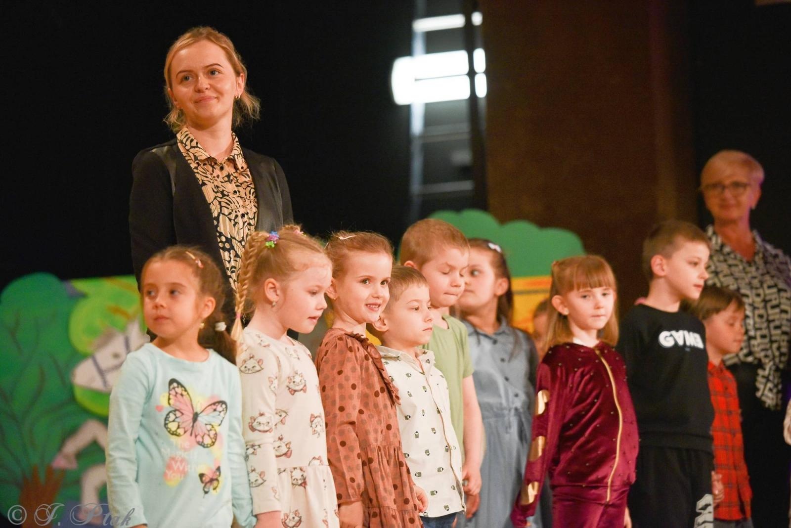 Zdjęcie w galerii na portalu naszraciborz.pl: Gala XIII Mini Festiwalu Przedszkolaków RCK [FOTO i WIDEO] wiadomości z regionu