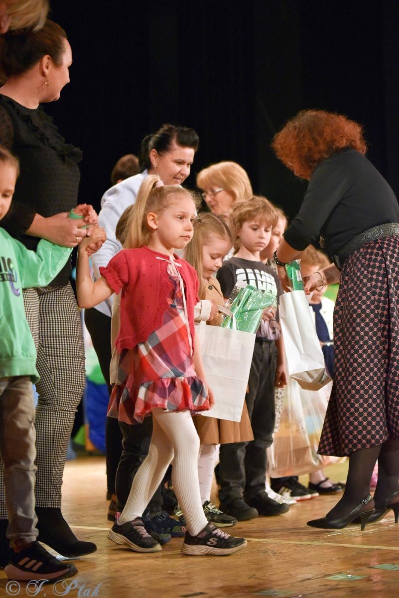Zdjęcie w galerii na portalu naszraciborz.pl: Gala XIII Mini Festiwalu Przedszkolaków RCK [FOTO i WIDEO] wiadomości z regionu