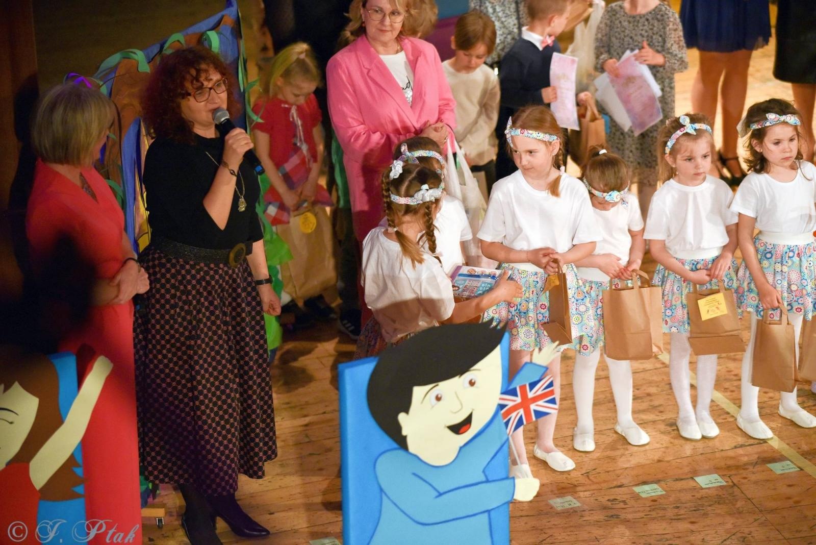 Zdjęcie w galerii na portalu naszraciborz.pl: Gala XIII Mini Festiwalu Przedszkolaków RCK [FOTO i WIDEO] wiadomości z regionu