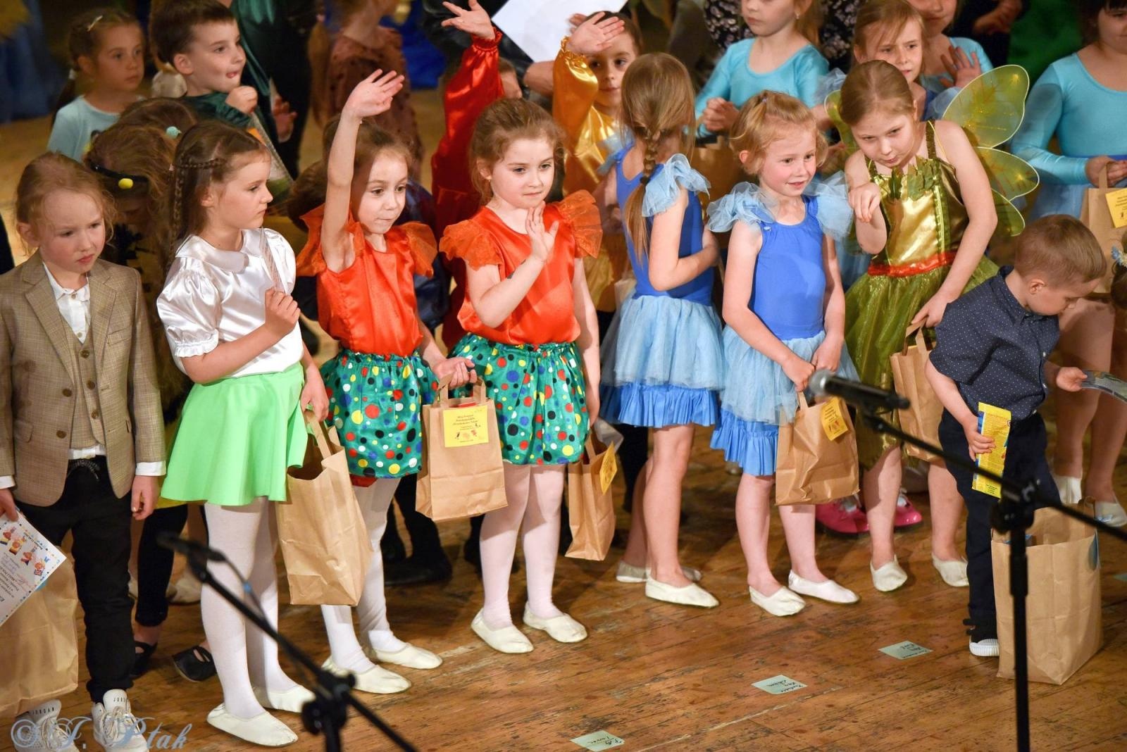 Zdjęcie w galerii na portalu naszraciborz.pl: Gala XIII Mini Festiwalu Przedszkolaków RCK [FOTO i WIDEO] wiadomości z regionu