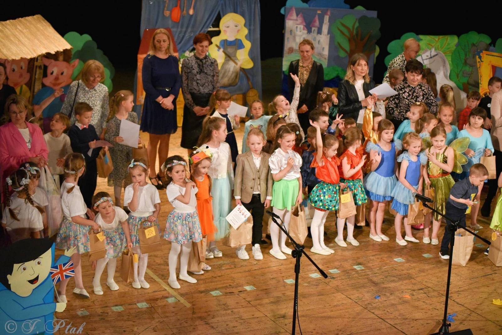 Zdjęcie w galerii na portalu naszraciborz.pl: Gala XIII Mini Festiwalu Przedszkolaków RCK [FOTO i WIDEO] wiadomości z regionu