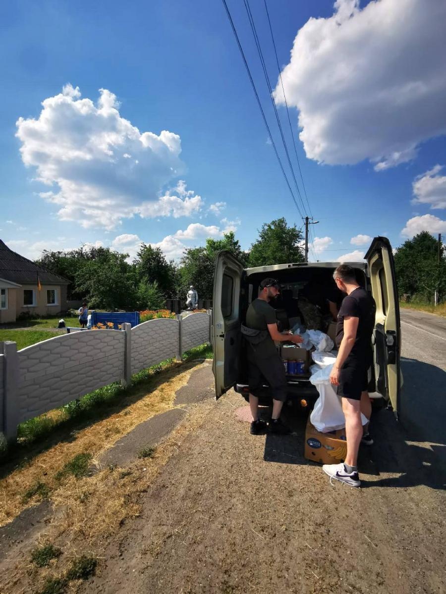 Zdjęcie w galerii na portalu naszraciborz.pl: Raciborzanin w grupie wspierających czarnobylskich samosiołów wiadomości z regionu