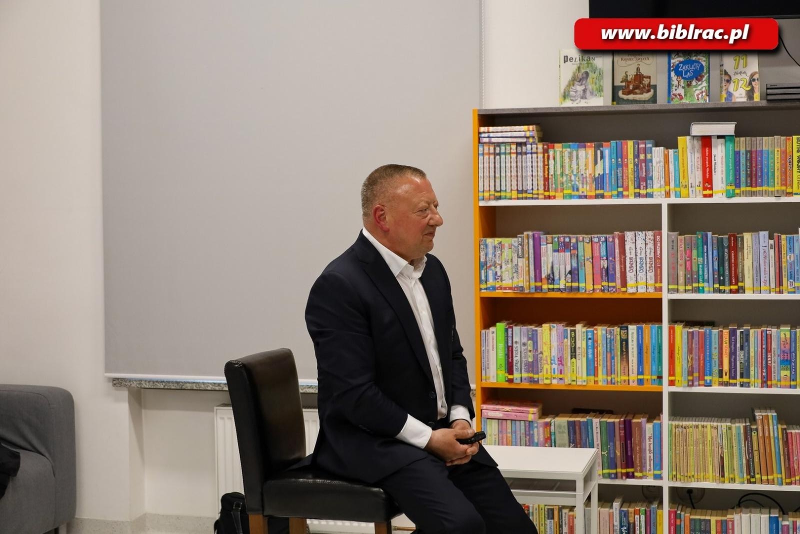 Zdjęcie w galerii na portalu naszraciborz.pl: Szef Akademii Legii Warszawa przyjechał do Raciborza wiadomości z regionu