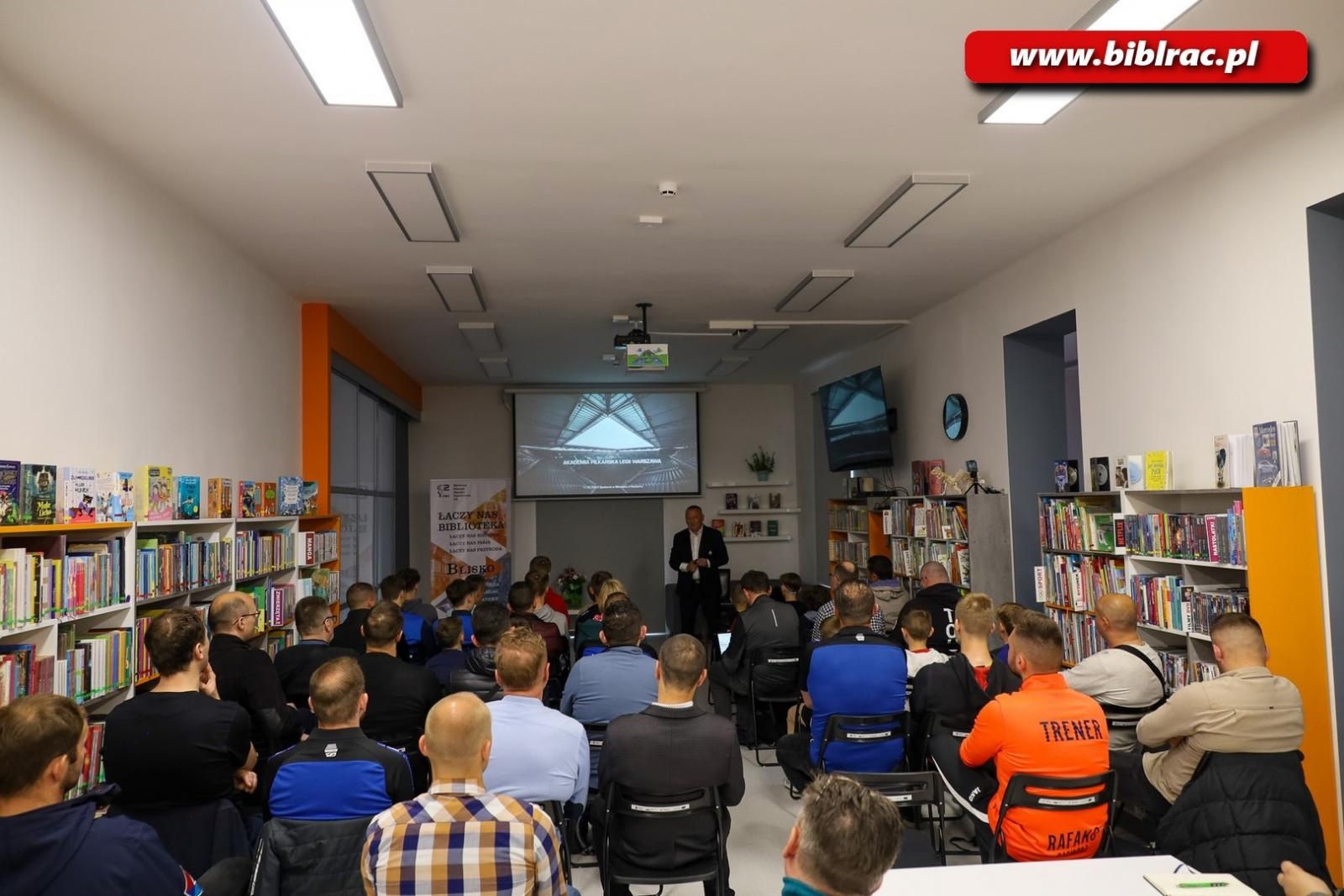 Zdjęcie w galerii na portalu naszraciborz.pl: Szef Akademii Legii Warszawa przyjechał do Raciborza wiadomości z regionu