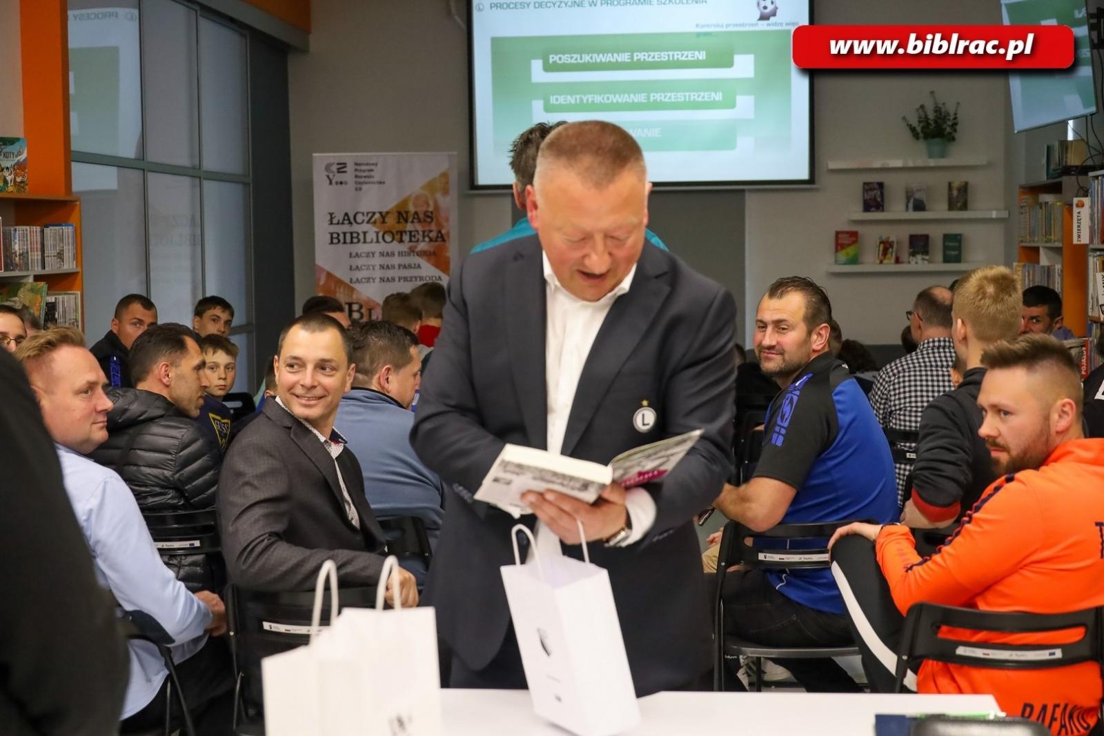 Zdjęcie w galerii na portalu naszraciborz.pl: Szef Akademii Legii Warszawa przyjechał do Raciborza wiadomości z regionu