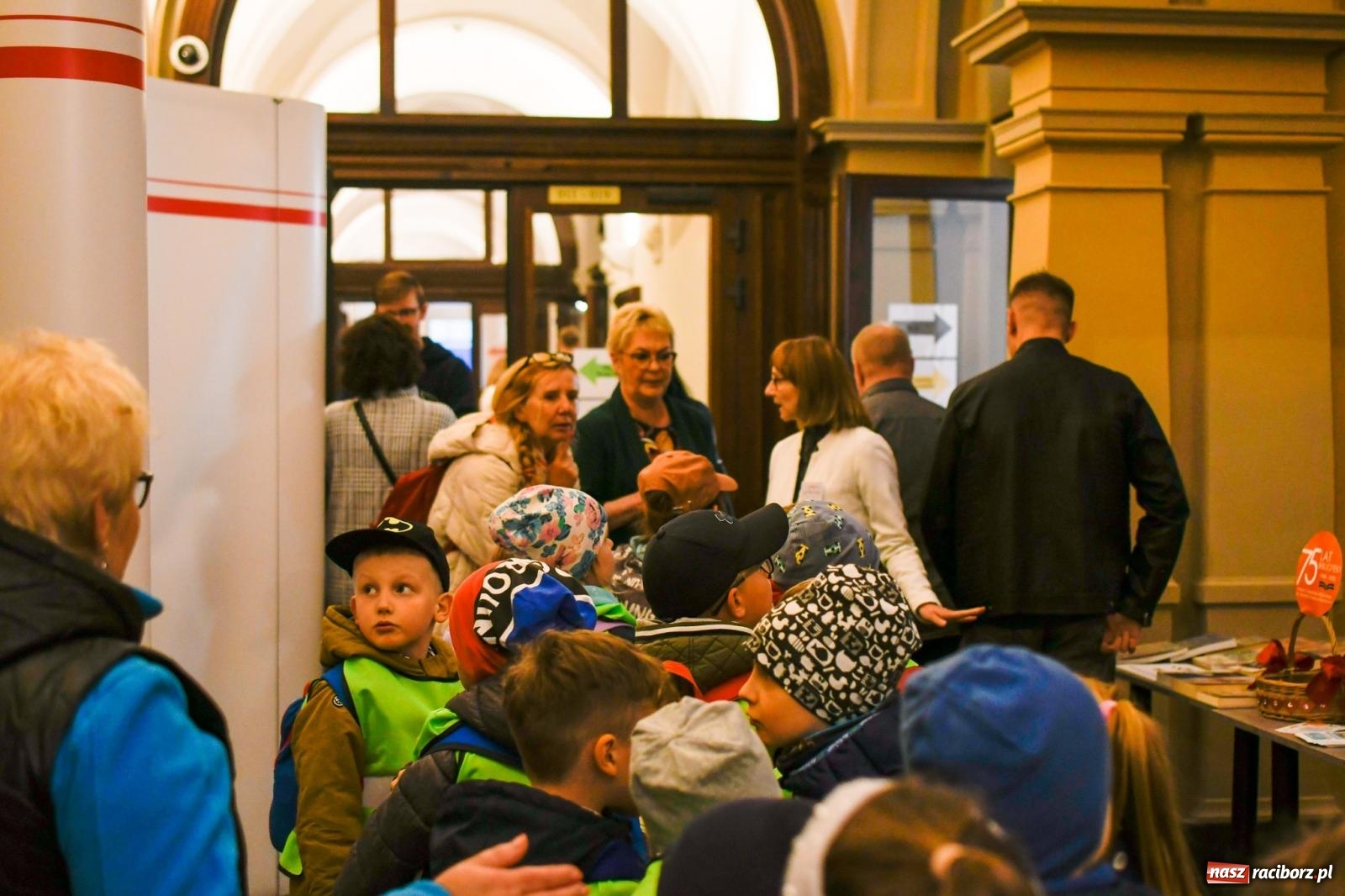 Zdjęcie w galerii na portalu naszraciborz.pl: Noc muzeów, czyli oblężenie raciborskiego sądu [FOTO i WIDEO] wiadomości z regionu