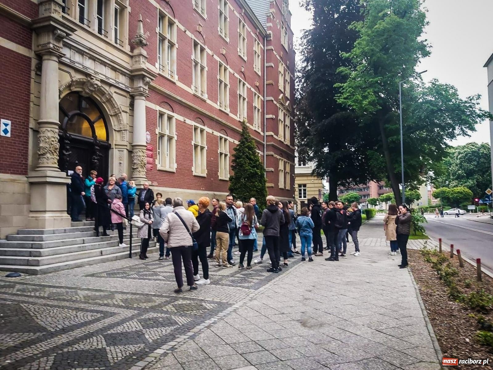 Zdjęcie w galerii na portalu naszraciborz.pl: Noc muzeów, czyli oblężenie raciborskiego sądu [FOTO i WIDEO] wiadomości z regionu