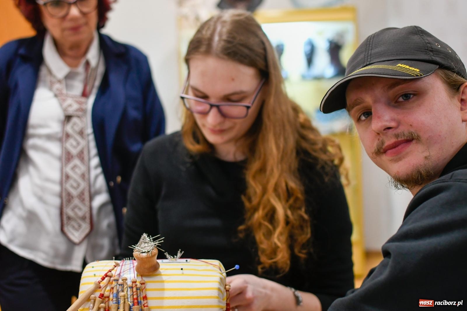 Zdjęcie w galerii na portalu naszraciborz.pl: Kleopatra, wystrzał i rozrywkowe rytmy 6na6. Noc w raciborskim Muzeum [FOTO i WIDEO] wiadomości z regionu