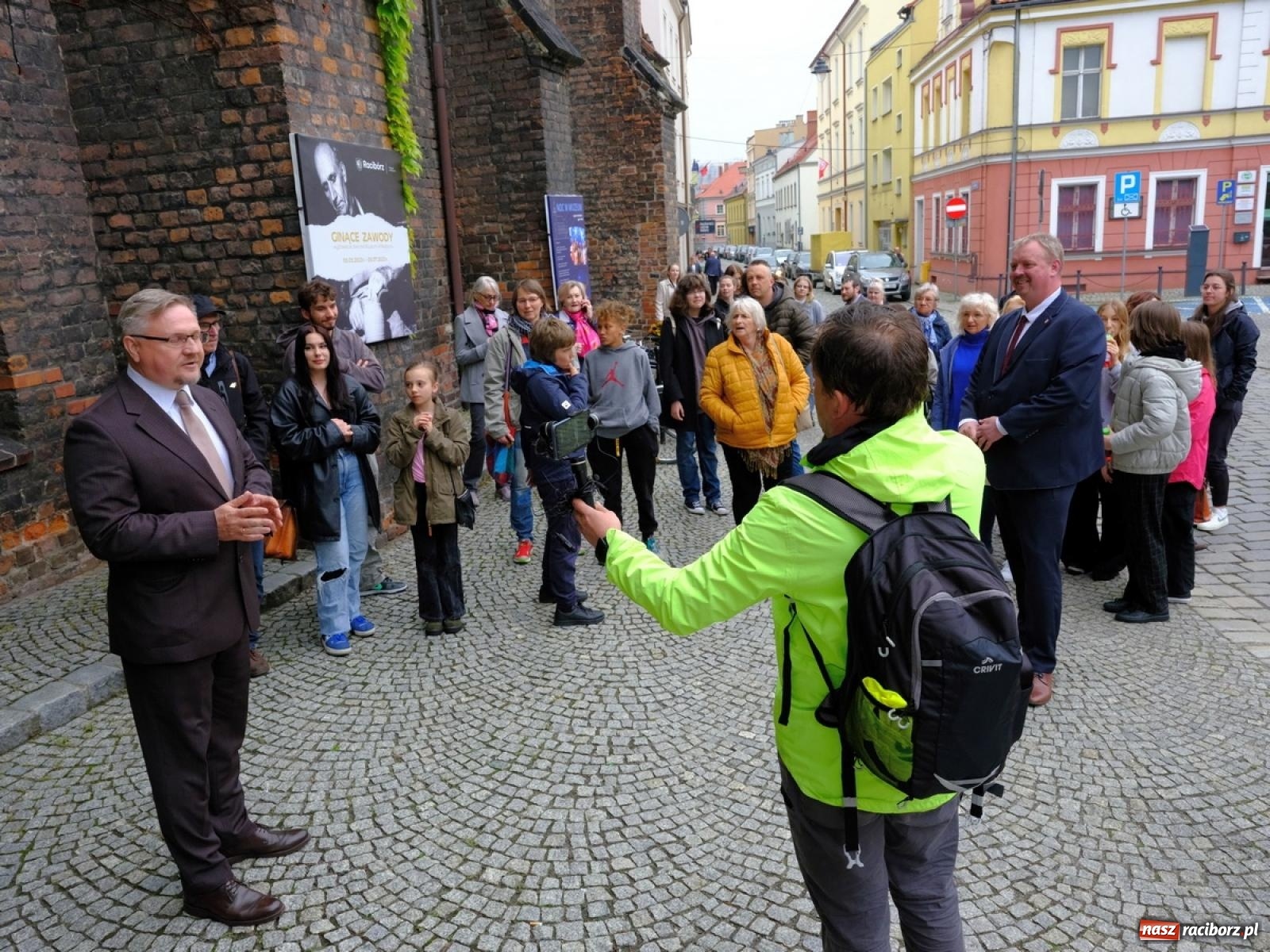 Zdjęcie w galerii na portalu naszraciborz.pl: Kleopatra, wystrzał i rozrywkowe rytmy 6na6. Noc w raciborskim Muzeum [FOTO i WIDEO] wiadomości z regionu