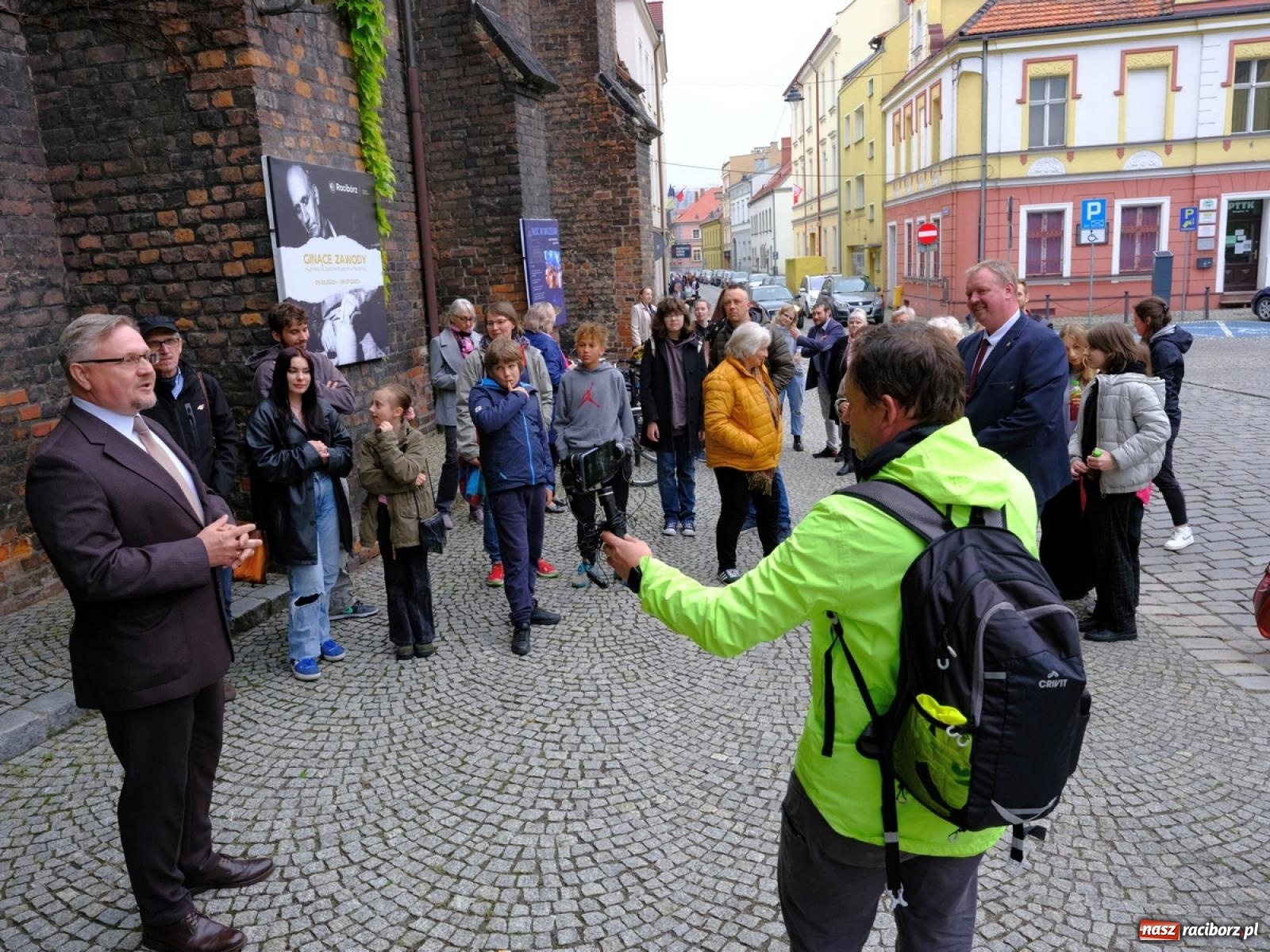 Zdjęcie w galerii na portalu naszraciborz.pl: Kleopatra, wystrzał i rozrywkowe rytmy 6na6. Noc w raciborskim Muzeum [FOTO i WIDEO] wiadomości z regionu