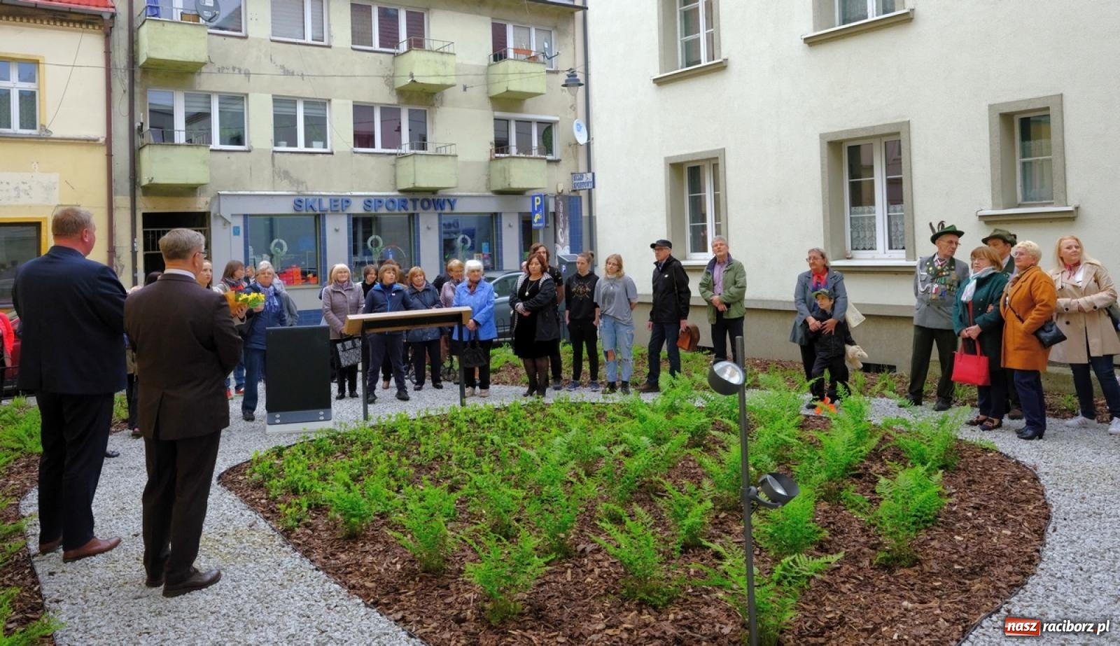 Zdjęcie w galerii na portalu naszraciborz.pl: Kleopatra, wystrzał i rozrywkowe rytmy 6na6. Noc w raciborskim Muzeum [FOTO i WIDEO] wiadomości z regionu