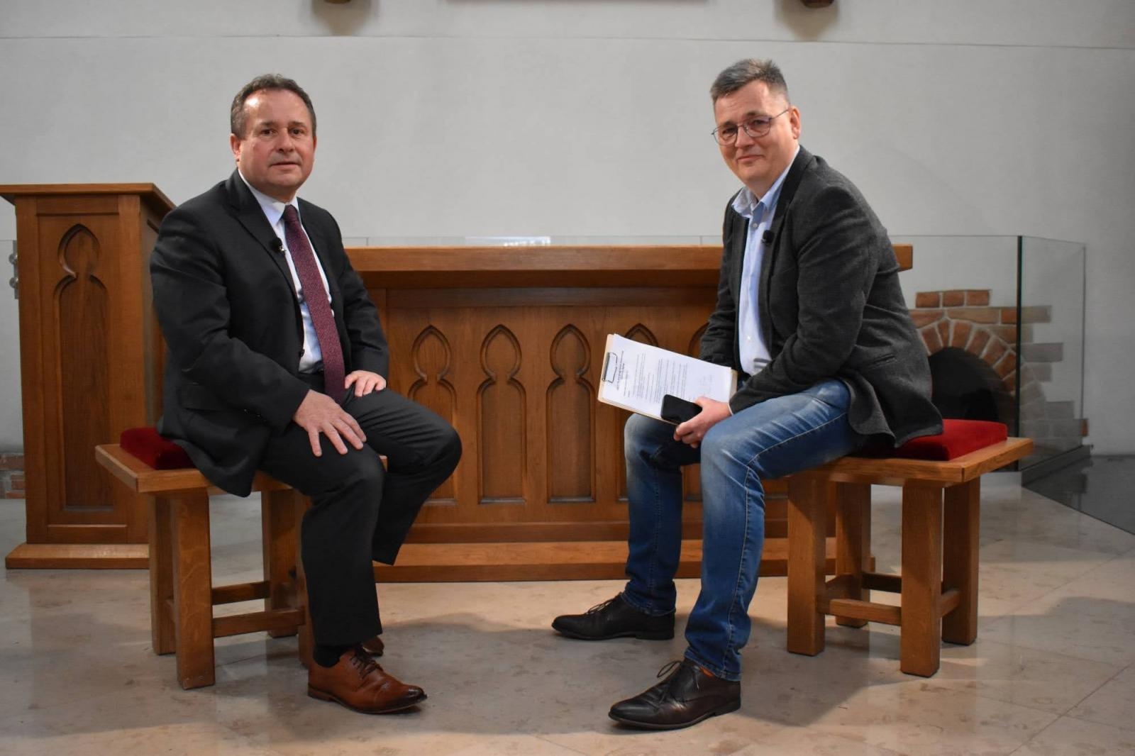 Zdjęcie w galerii na portalu naszraciborz.pl: Scena Premier Naukowych. Talk-show na Zamku Piastowskim za nami wiadomości z regionu
