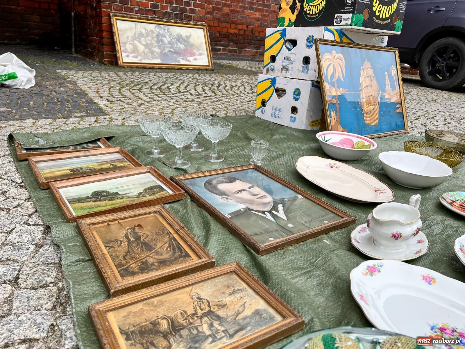 Zdjęcie w galerii na portalu naszraciborz.pl: Ciekawostki z raciborskiego targu staroci [FOTO i WIDEO] wiadomości z regionu