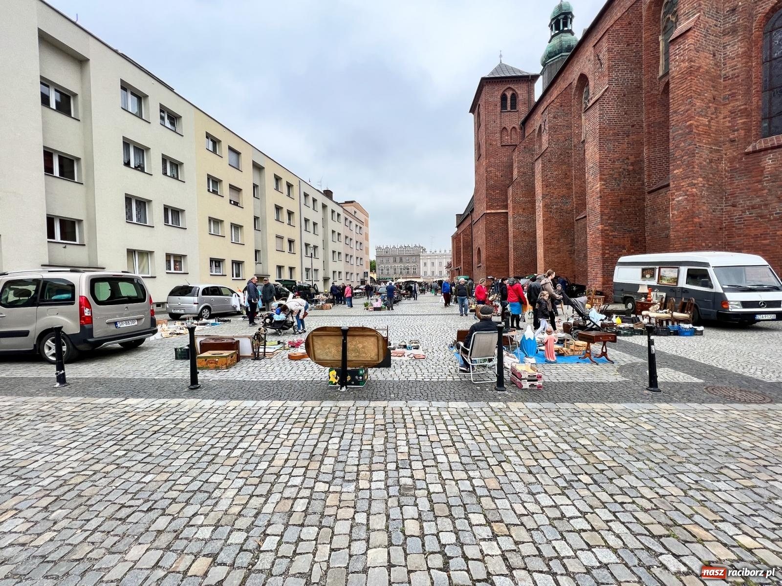 Zdjęcie w galerii na portalu naszraciborz.pl: Ciekawostki z raciborskiego targu staroci [FOTO i WIDEO] wiadomości z regionu