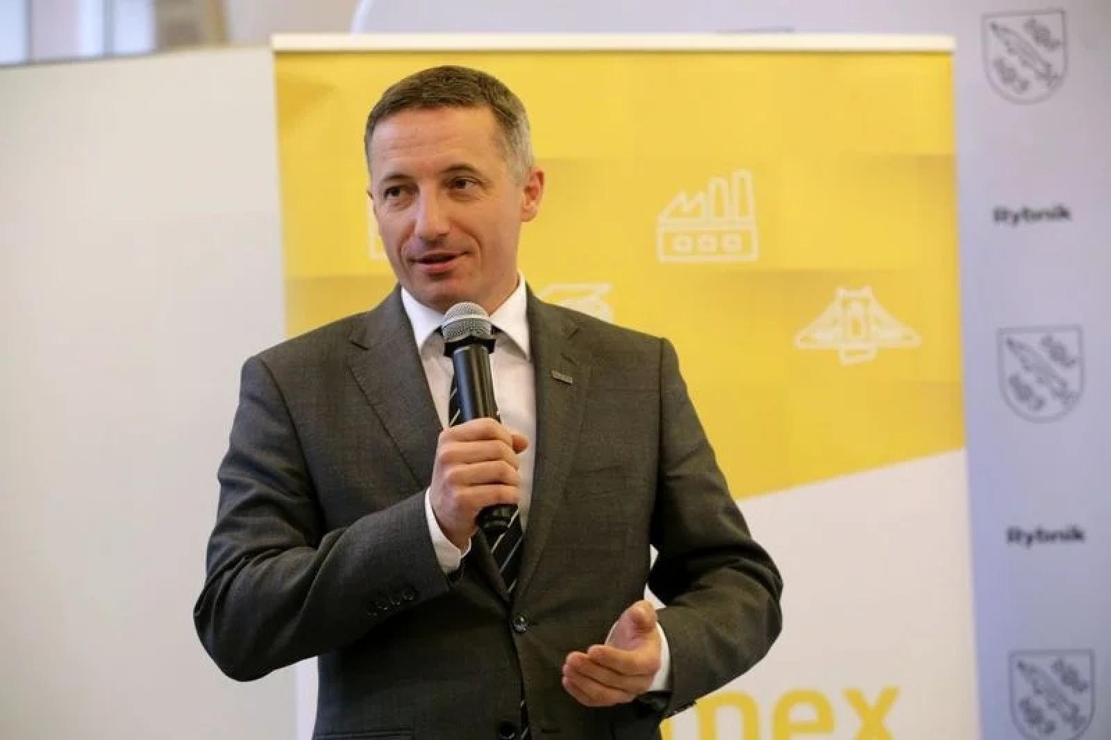 Zdjęcie w galerii na portalu naszraciborz.pl: Brakujące 4 km drogi Racibórz - Pszczyna w budowie wiadomości z regionu