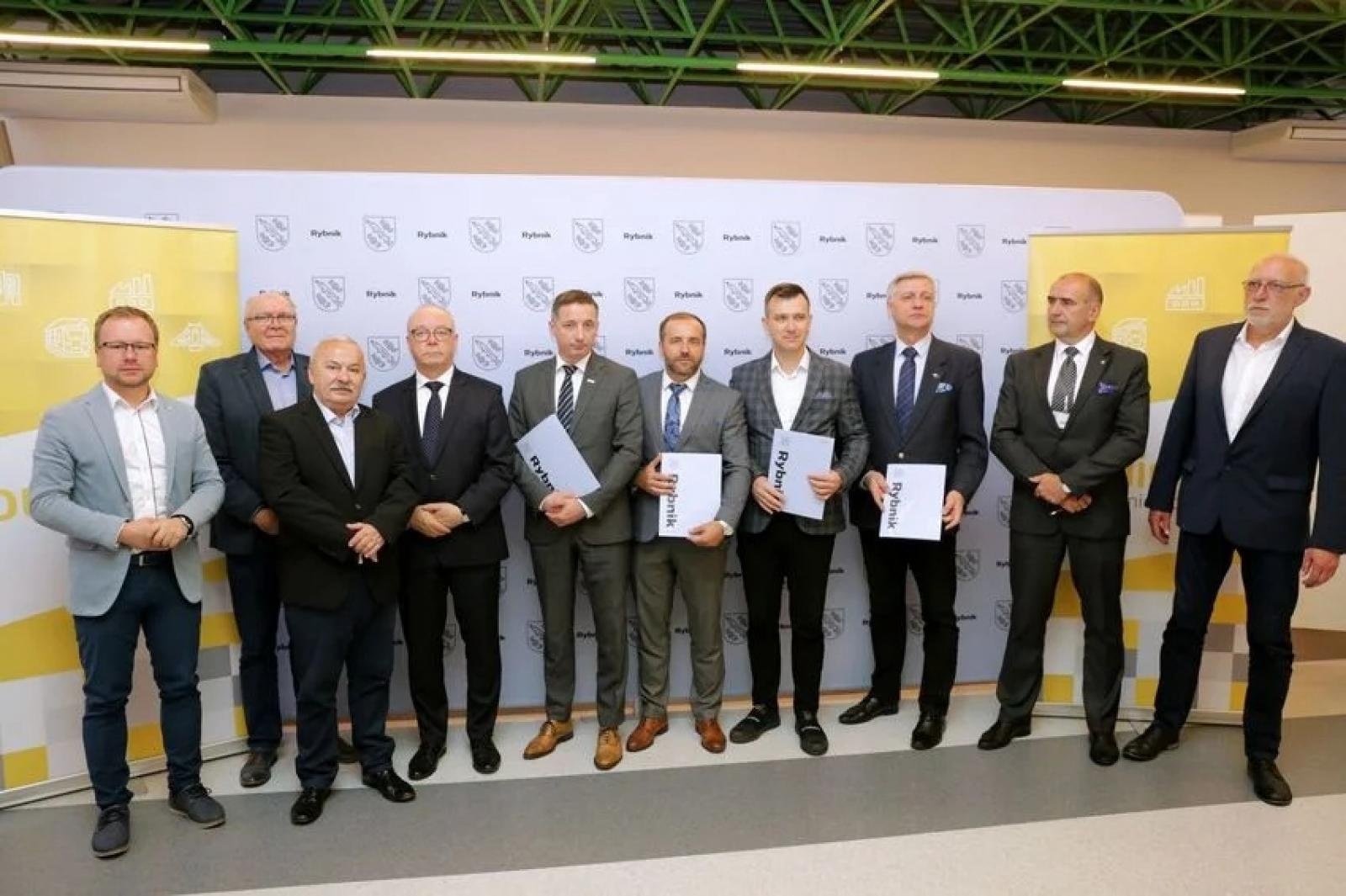 Zdjęcie w galerii na portalu naszraciborz.pl: Brakujące 4 km drogi Racibórz - Pszczyna w budowie wiadomości z regionu