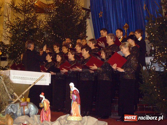 Zdjęcie w galerii na portalu naszraciborz.pl: Koncertują w Sercu od 20 lat wiadomości z regionu