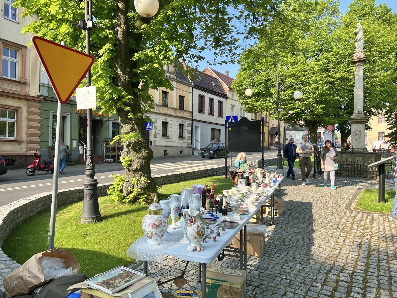 Zdjęcie w galerii na portalu naszraciborz.pl: Majowy krzanowicki jarmark staroci wiadomości z regionu