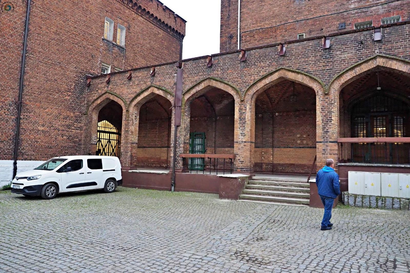 Zdjęcie w galerii na portalu naszraciborz.pl: Noc muzeów za kratkami. Więzienie zaprosiło do zwiedzania wiadomości z regionu