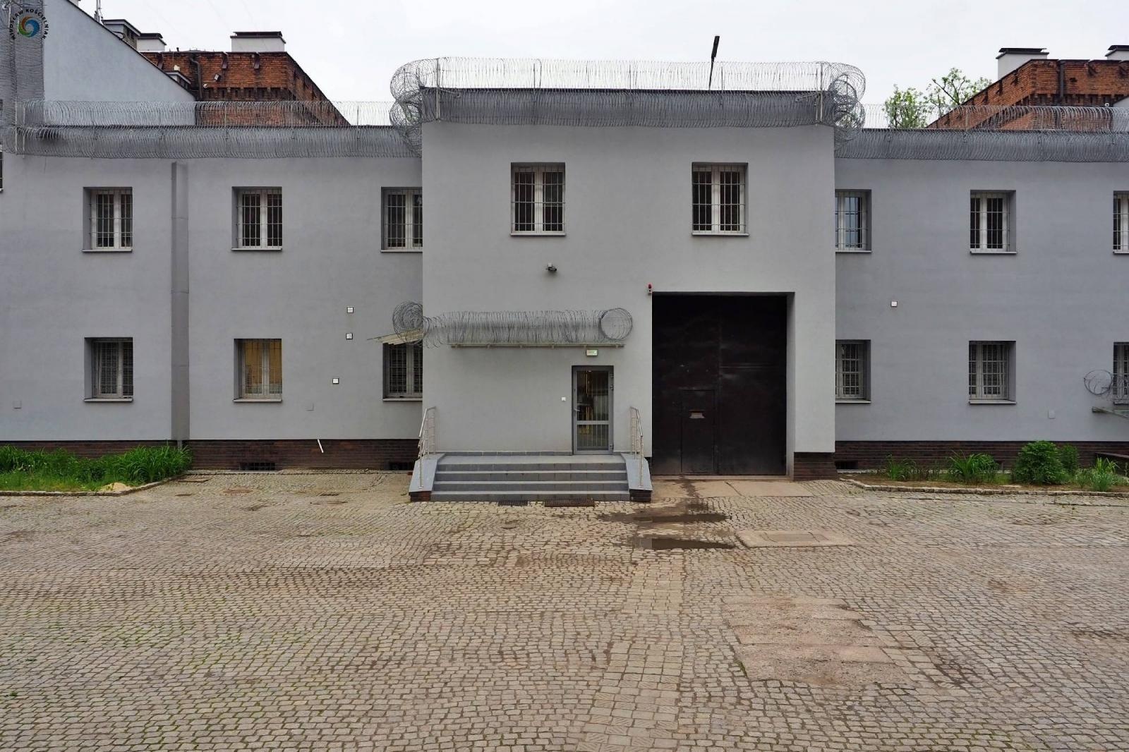 Zdjęcie w galerii na portalu naszraciborz.pl: Noc muzeów za kratkami. Więzienie zaprosiło do zwiedzania wiadomości z regionu