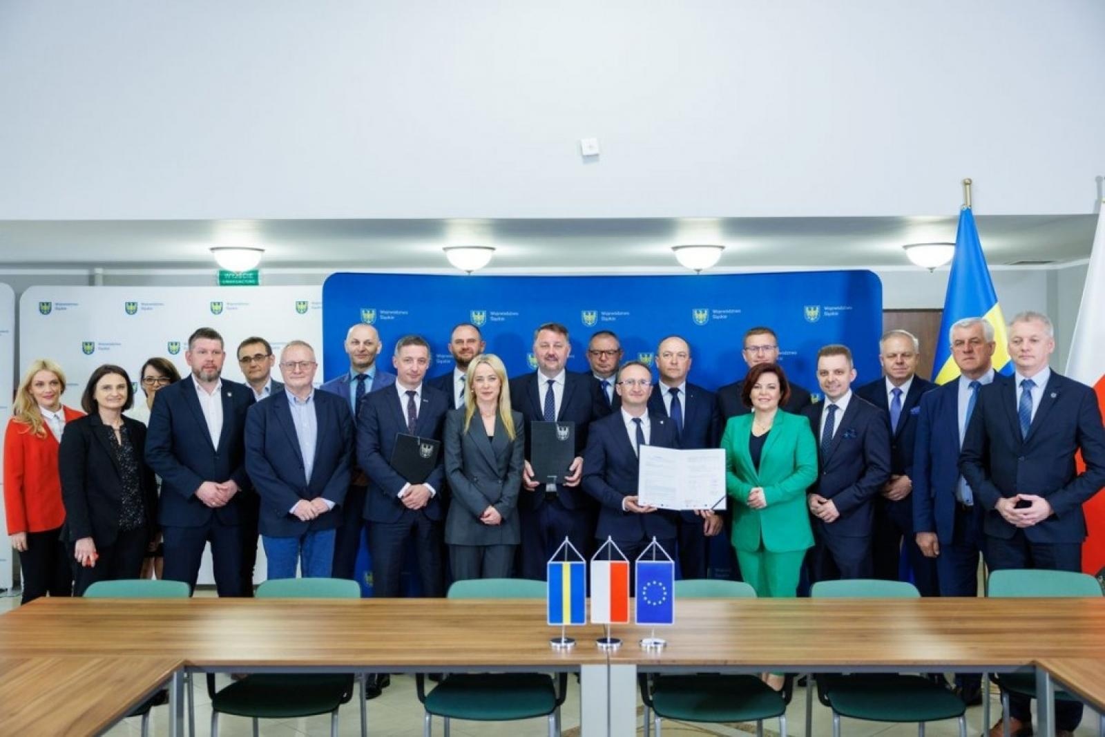 Zdjęcie w galerii na portalu naszraciborz.pl: Rozwój w oparciu o fundusze europejskie wiadomości z regionu