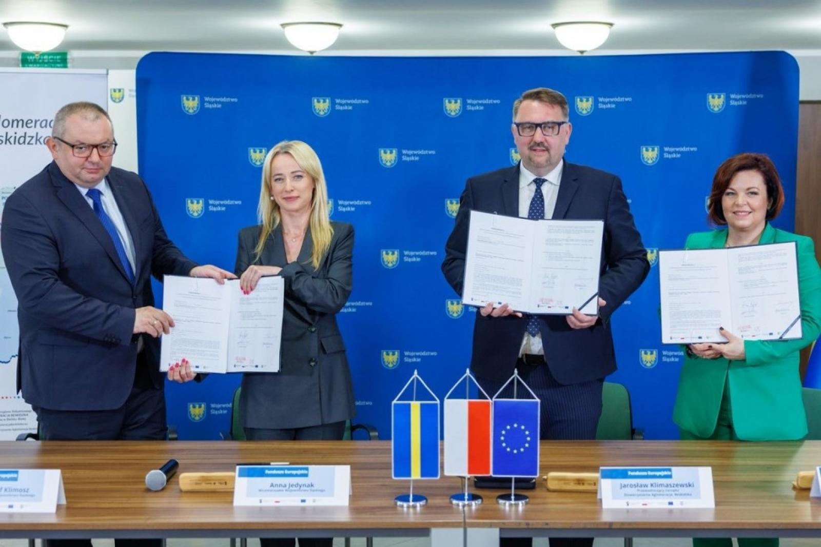 Zdjęcie w galerii na portalu naszraciborz.pl: Rozwój w oparciu o fundusze europejskie wiadomości z regionu