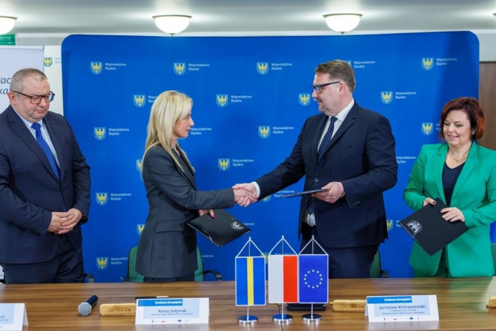 Zdjęcie w galerii na portalu naszraciborz.pl: Rozwój w oparciu o fundusze europejskie wiadomości z regionu