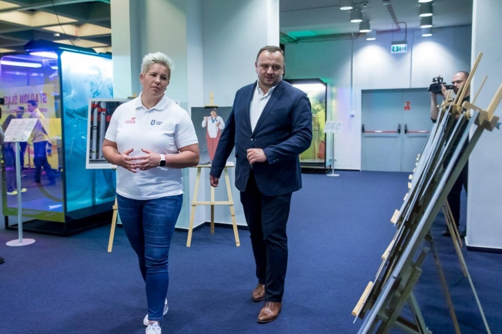 Zdjęcie w galerii na portalu naszraciborz.pl: Królowa sportu w Kotle Czarownic wiadomości z regionu