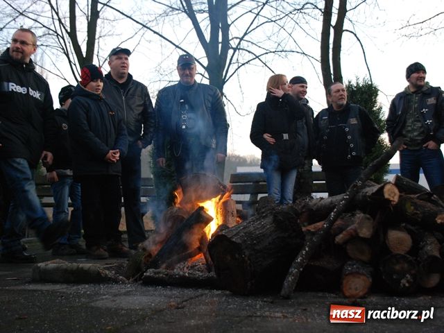 Zdjęcie w galerii na portalu naszraciborz.pl: Motocyklowe kolędowanie w Oborze wiadomości z regionu