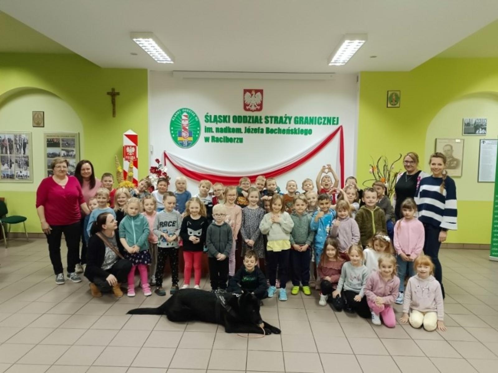 Zdjęcie w galerii na portalu naszraciborz.pl: Wizyta przedszkolaków w ŚlOSG wiadomości z regionu