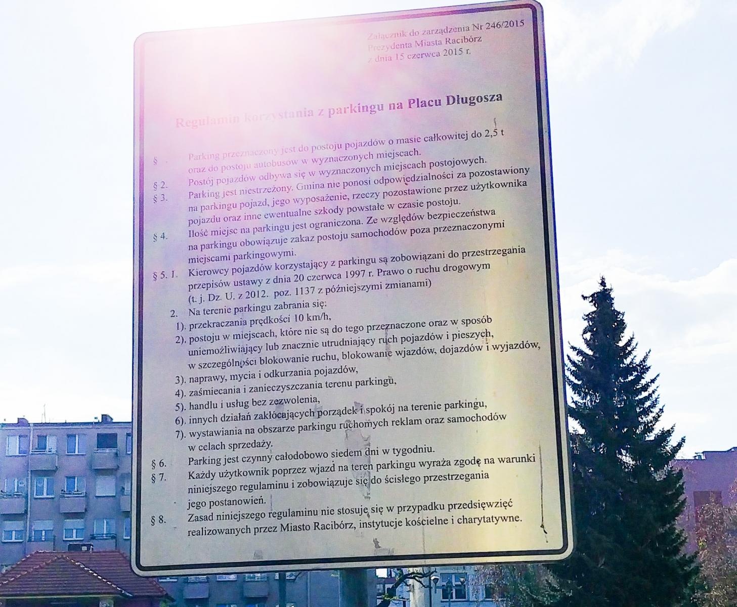 Zdjęcie w galerii na portalu naszraciborz.pl: Dodatkowy zakaz na pl. Długosza [LIST DO REDAKCJI] wiadomości z regionu