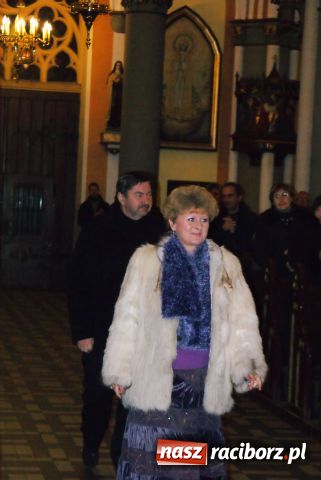 Zdjęcie w galerii na portalu naszraciborz.pl: Olga Prochazkowa zaśpiewała na Ostrogu wiadomości z regionu