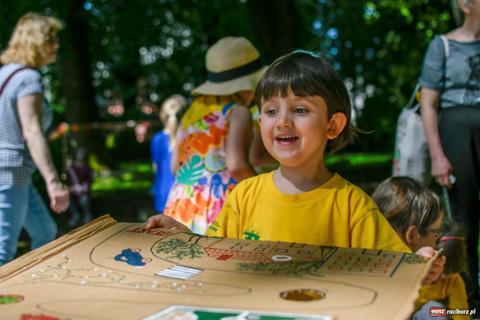 Zdjęcie w galerii na portalu naszraciborz.pl: Raciborski Festiwal Piosenki i Sportu [FOTO i WIDEO] wiadomości z regionu
