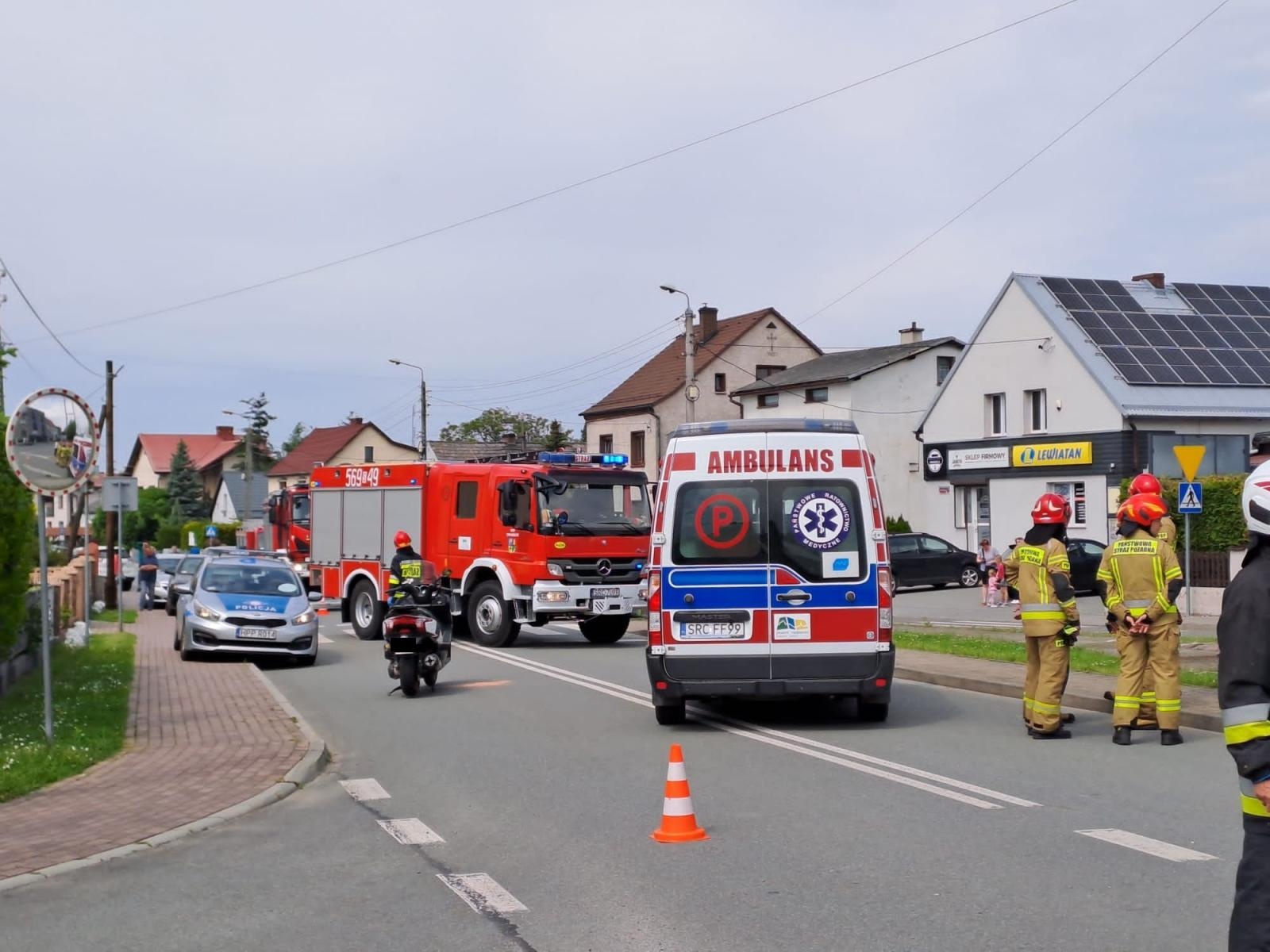 Zdjęcie w galerii na portalu naszraciborz.pl: Zderzenie motorowerów w Tworkowie [KOMUNIKAT POLICJI] wiadomości z regionu