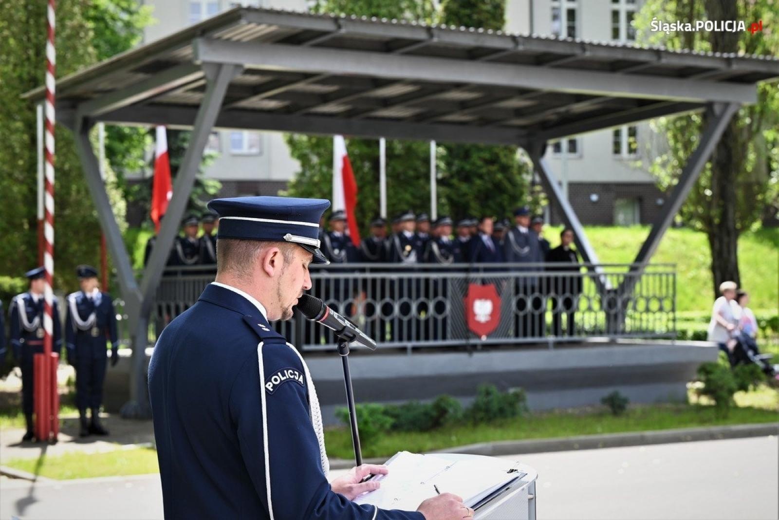 Zdjęcie w galerii na portalu naszraciborz.pl: Uroczyste ślubowanie nowych policjantów [FOTO] wiadomości z regionu