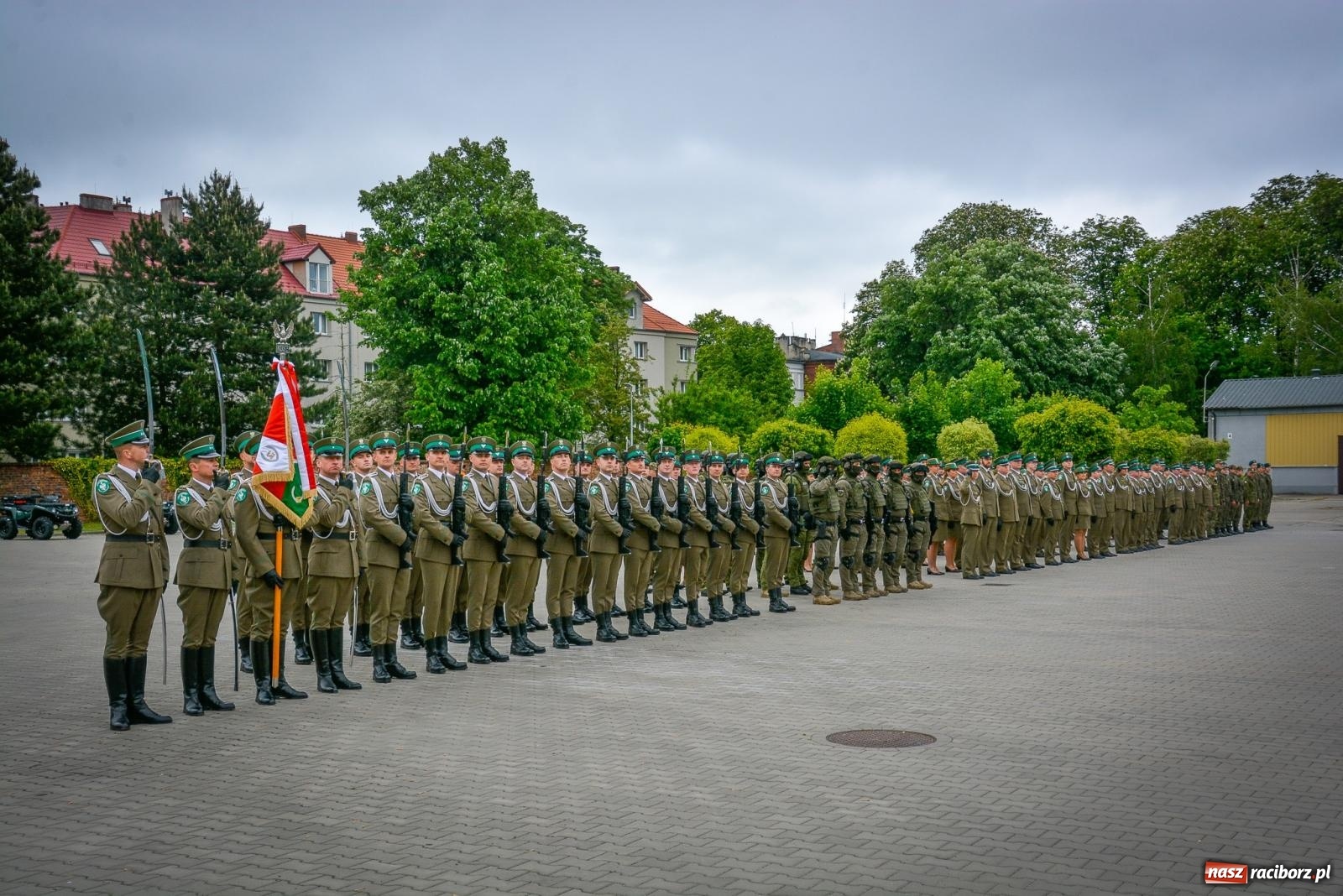 Zdjęcie w galerii na portalu naszraciborz.pl: Podhalańczycy, musztra, strzały i awanse. Śląska Straż Graniczna świętuje [FOTO i WIDEO] wiadomości z regionu