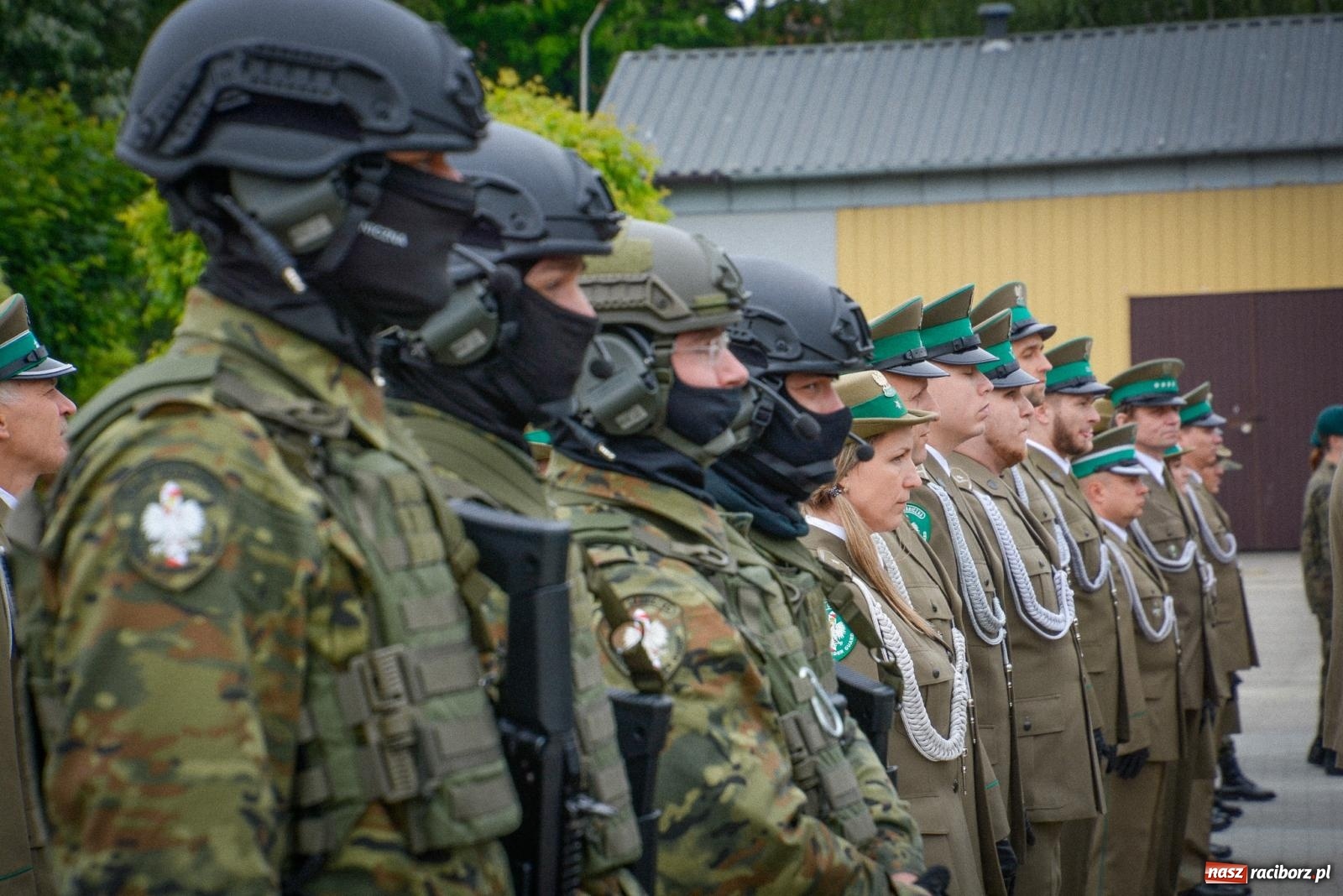 Zdjęcie w galerii na portalu naszraciborz.pl: Podhalańczycy, musztra, strzały i awanse. Śląska Straż Graniczna świętuje [FOTO i WIDEO] wiadomości z regionu