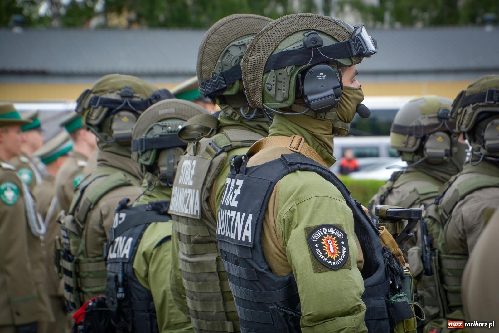 Zdjęcie w galerii na portalu naszraciborz.pl: Podhalańczycy, musztra, strzały i awanse. Śląska Straż Graniczna świętuje [FOTO i WIDEO] wiadomości z regionu
