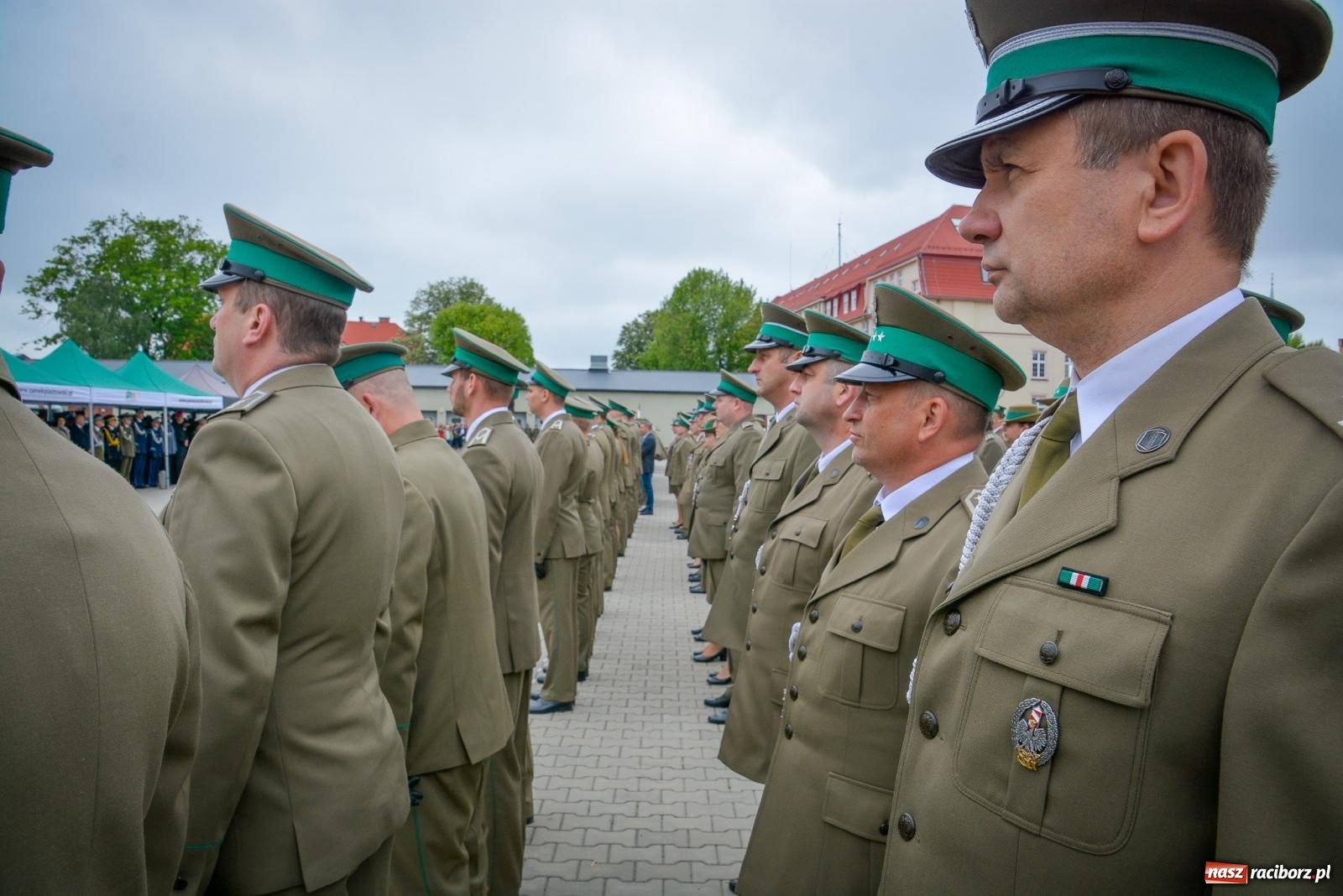 Zdjęcie w galerii na portalu naszraciborz.pl: Podhalańczycy, musztra, strzały i awanse. Śląska Straż Graniczna świętuje [FOTO i WIDEO] wiadomości z regionu