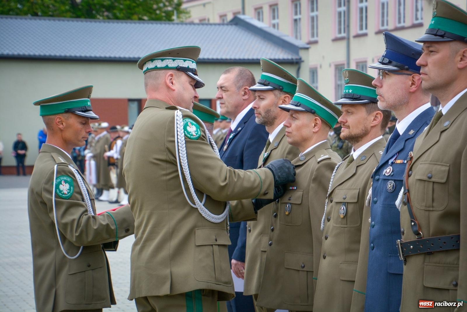 Zdjęcie w galerii na portalu naszraciborz.pl: Podhalańczycy, musztra, strzały i awanse. Śląska Straż Graniczna świętuje [FOTO i WIDEO] wiadomości z regionu
