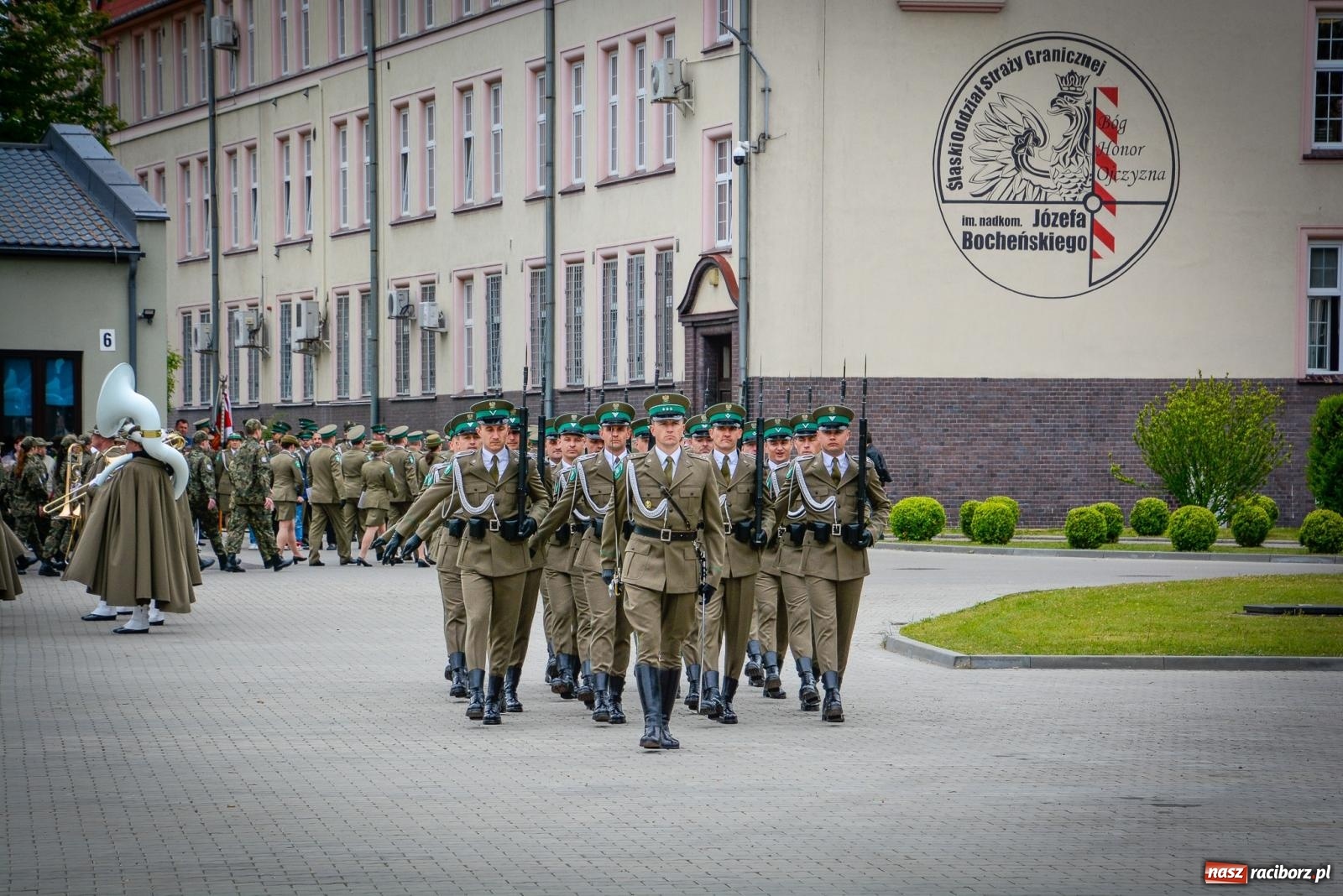 Zdjęcie w galerii na portalu naszraciborz.pl: Podhalańczycy, musztra, strzały i awanse. Śląska Straż Graniczna świętuje [FOTO i WIDEO] wiadomości z regionu