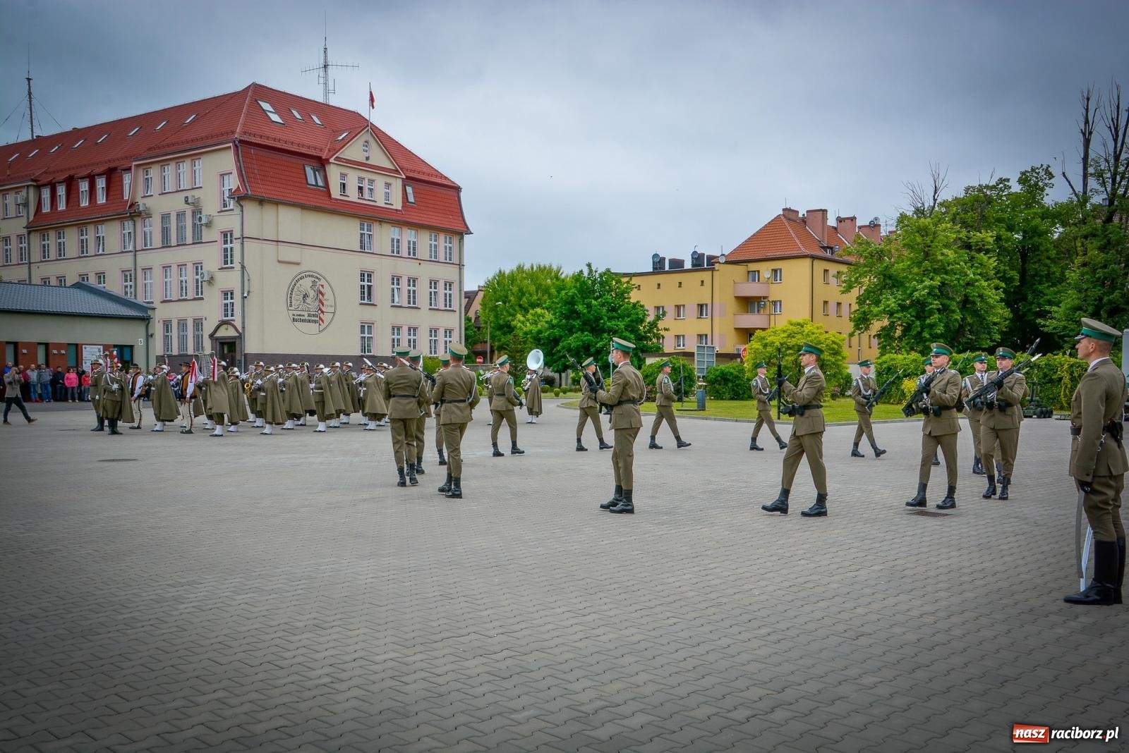 Zdjęcie w galerii na portalu naszraciborz.pl: Podhalańczycy, musztra, strzały i awanse. Śląska Straż Graniczna świętuje [FOTO i WIDEO] wiadomości z regionu