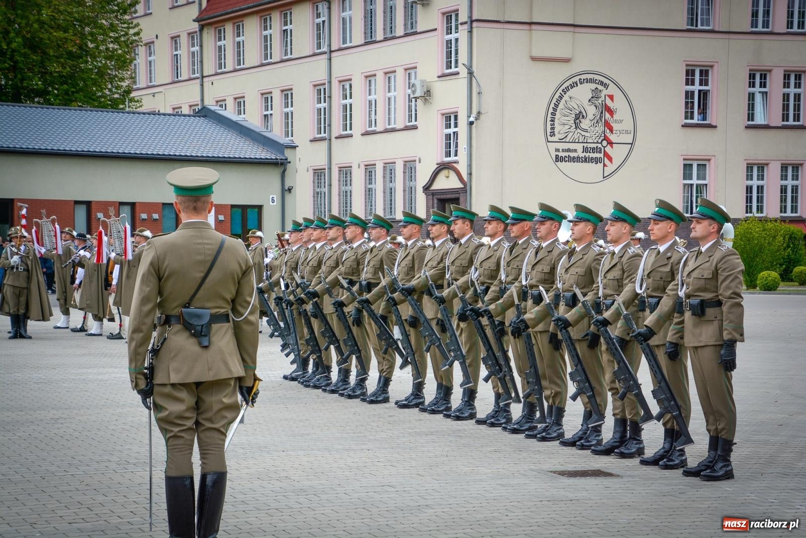 Zdjęcie w galerii na portalu naszraciborz.pl: Podhalańczycy, musztra, strzały i awanse. Śląska Straż Graniczna świętuje [FOTO i WIDEO] wiadomości z regionu