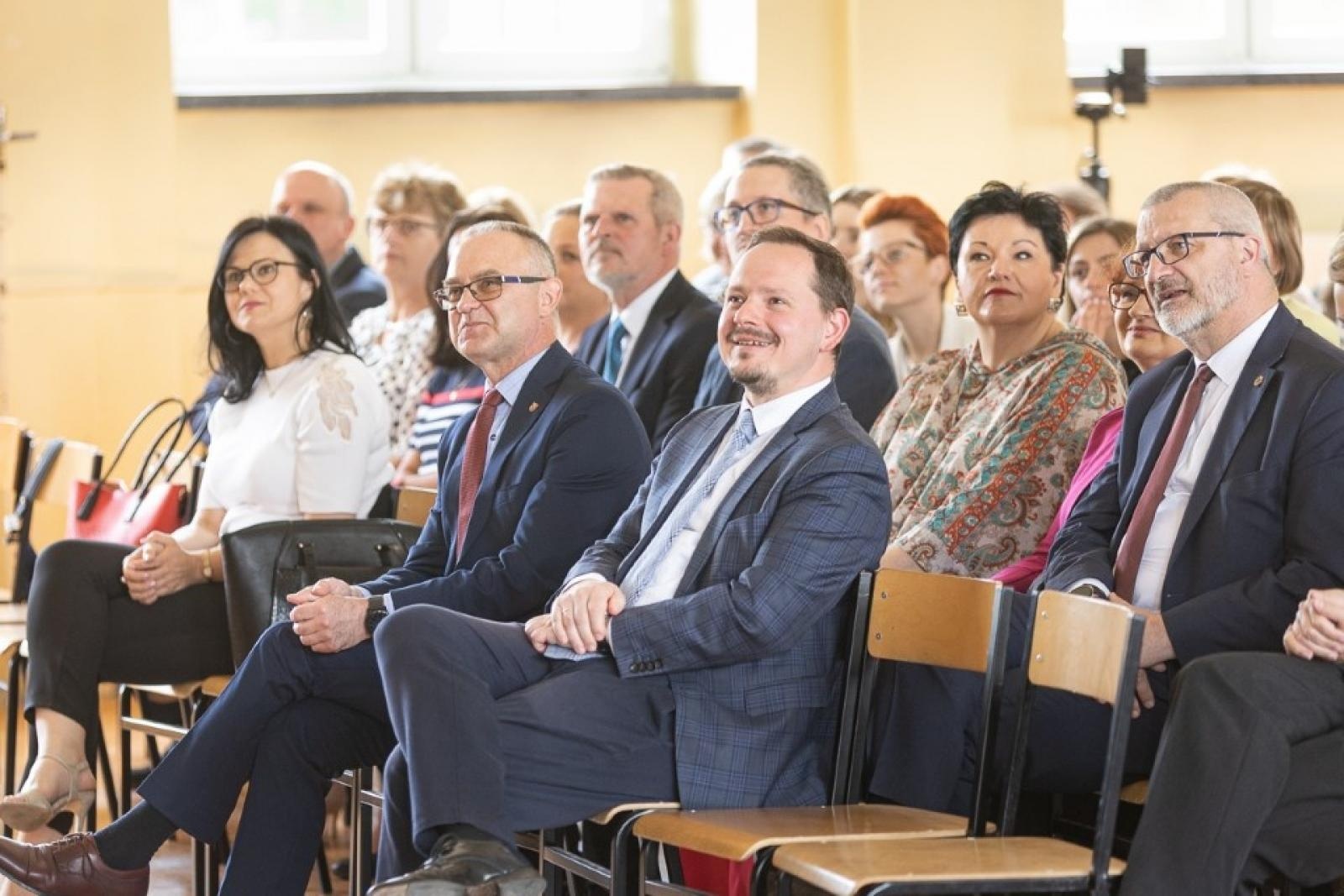 Zdjęcie w galerii na portalu naszraciborz.pl: OFKA, czyli dzień wspomnienia patronki Ekonomika wiadomości z regionu