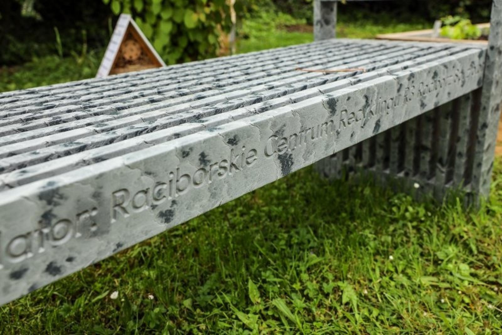 Zdjęcie w galerii na portalu naszraciborz.pl: Raciborskie przedszkolaki zakładają małe warzywniki wiadomości z regionu