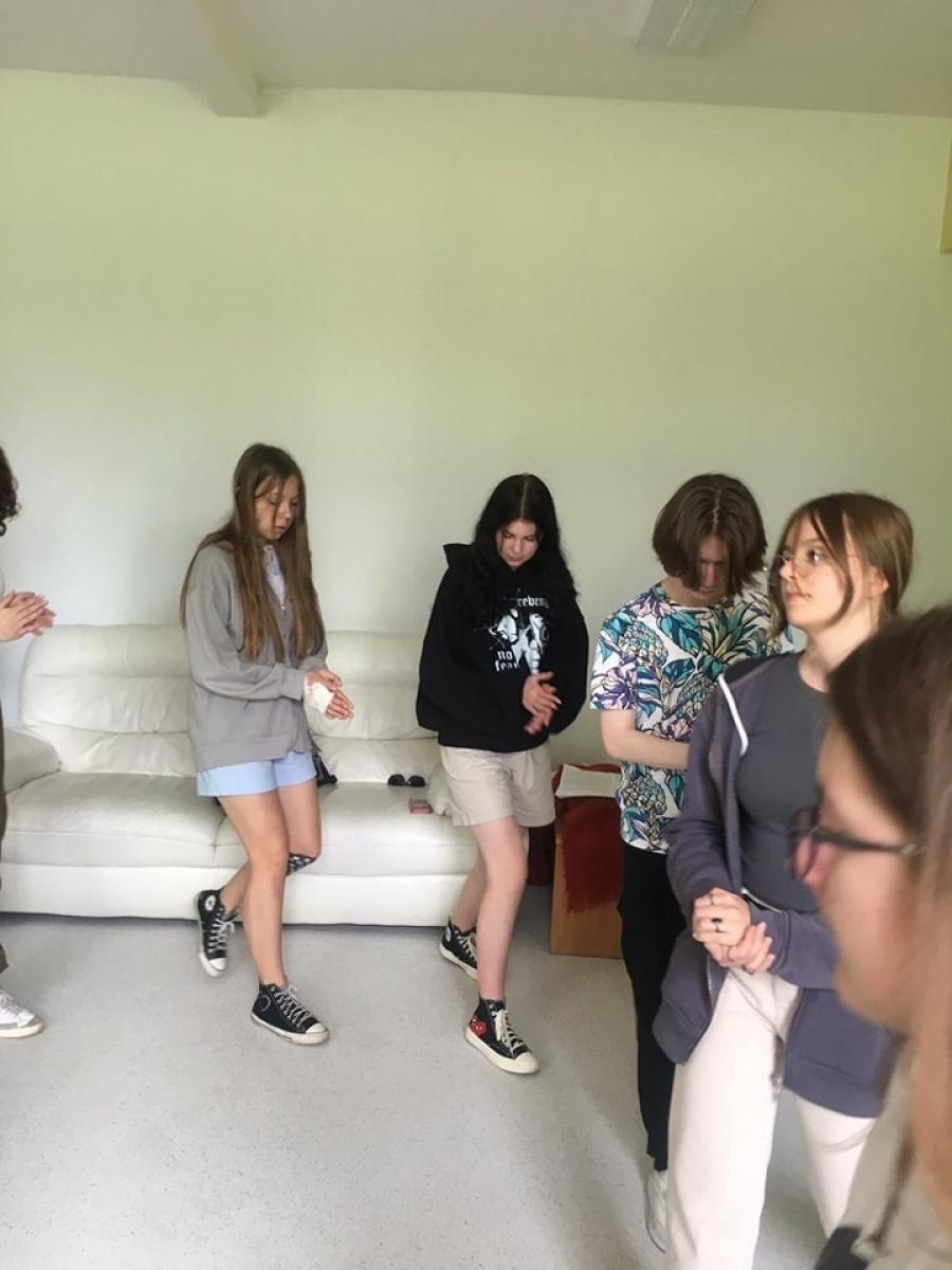 Zdjęcie w galerii na portalu naszraciborz.pl: Warsztaty teatralne w DLO w ramach projektu Bierz książkę i yolo wiadomości z regionu