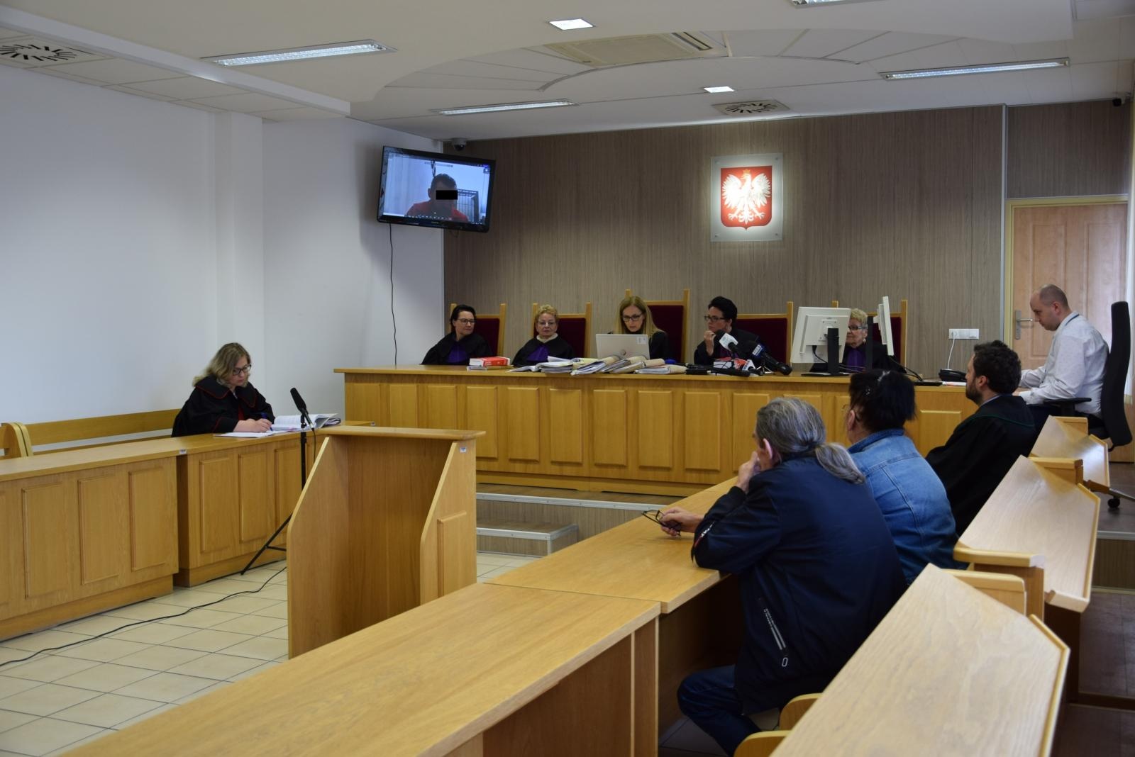 Zdjęcie w galerii na portalu naszraciborz.pl: Proces w sprawie zabójstwa M. Kędzierskiego dobiega końca. Prokurator żąda dożywocia! wiadomości z regionu